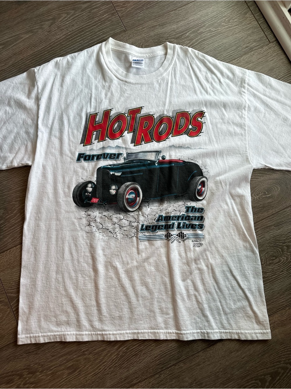 Gildan White Short-Sleeve Hot Rods Graphic Tee with Red Accents